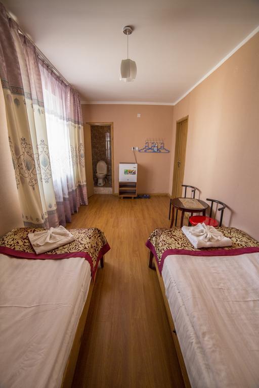 Danista Nomads Tour Hostel Oulan-Bator Extérieur photo