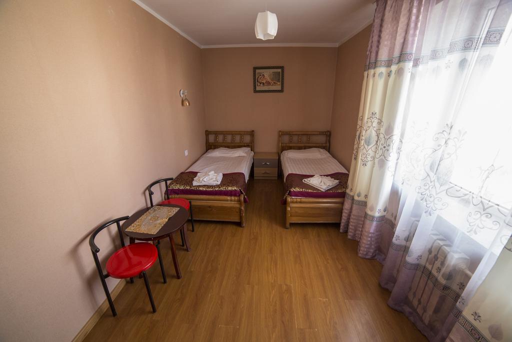 Danista Nomads Tour Hostel Oulan-Bator Extérieur photo