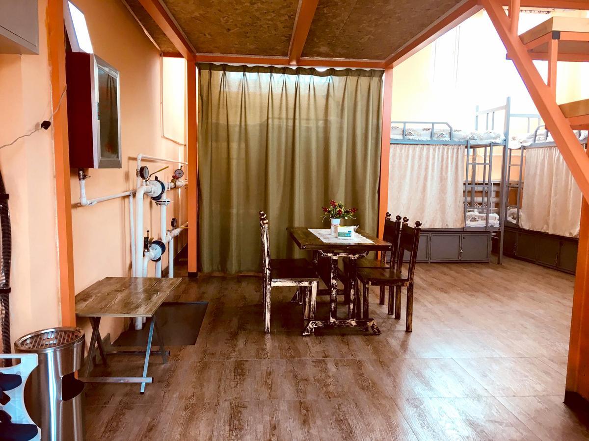 Danista Nomads Tour Hostel Oulan-Bator Extérieur photo